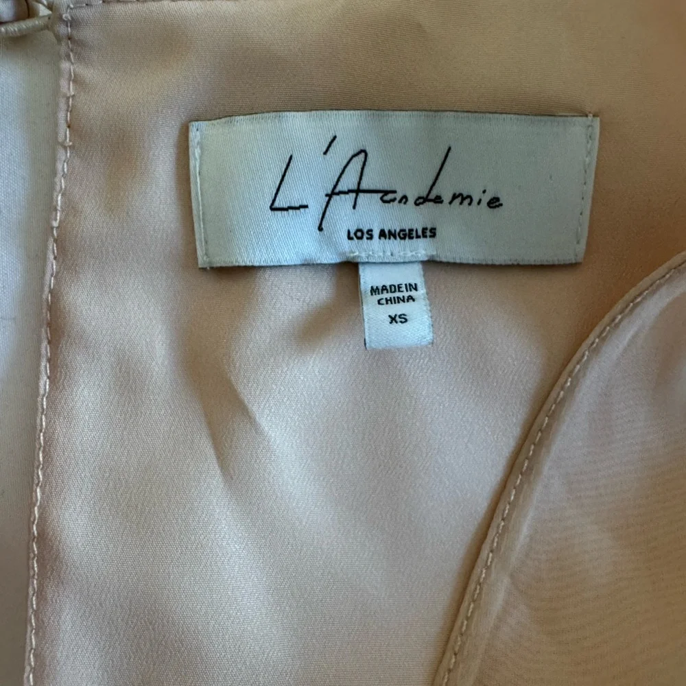 L’Academie Penélope Champagne Cream V-Neck Long sleeve Dress - Picture 7 of 9